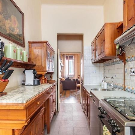 Central Elegant Apartment - Liberty House Μπολόνια Εξωτερικό φωτογραφία