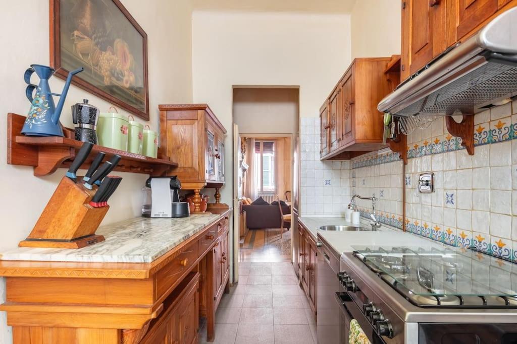 Central Elegant Apartment - Liberty House Μπολόνια Εξωτερικό φωτογραφία